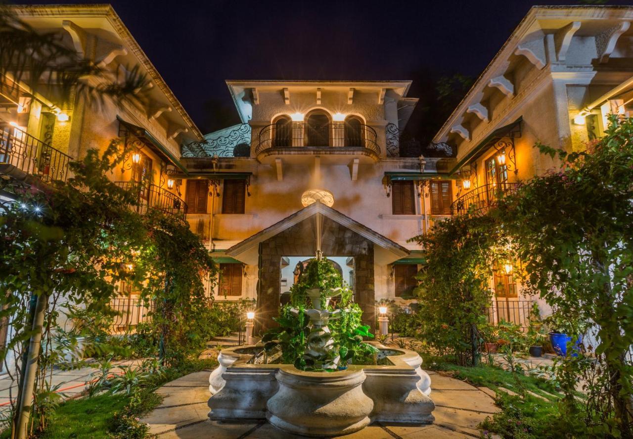 Bella Vista By Stayvista - A Haven With Lush Green Surroundings, Zen Garden, Quirky Decor & A Inviting Swimming Pool Lonavala Eksteriør billede
